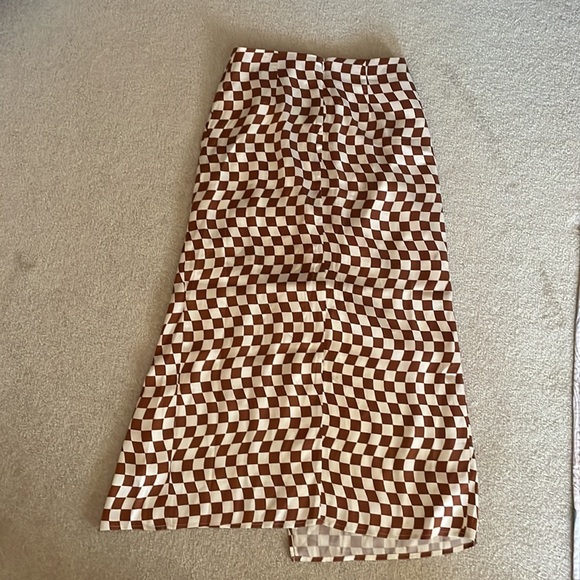 KITRI EMMELINE WAVY CHECKER CHECKERED MIDI SLIP SKIRT Brown /Cream SMALL - Picture 11 of 11